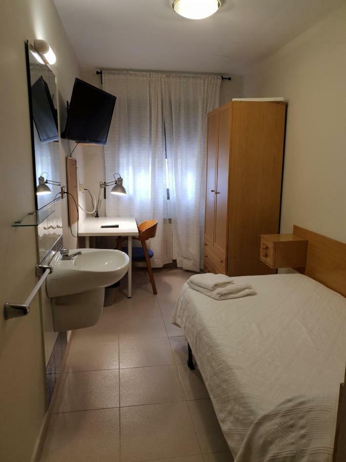 Residencial Oscense Hotel Huesca Luaran gambar