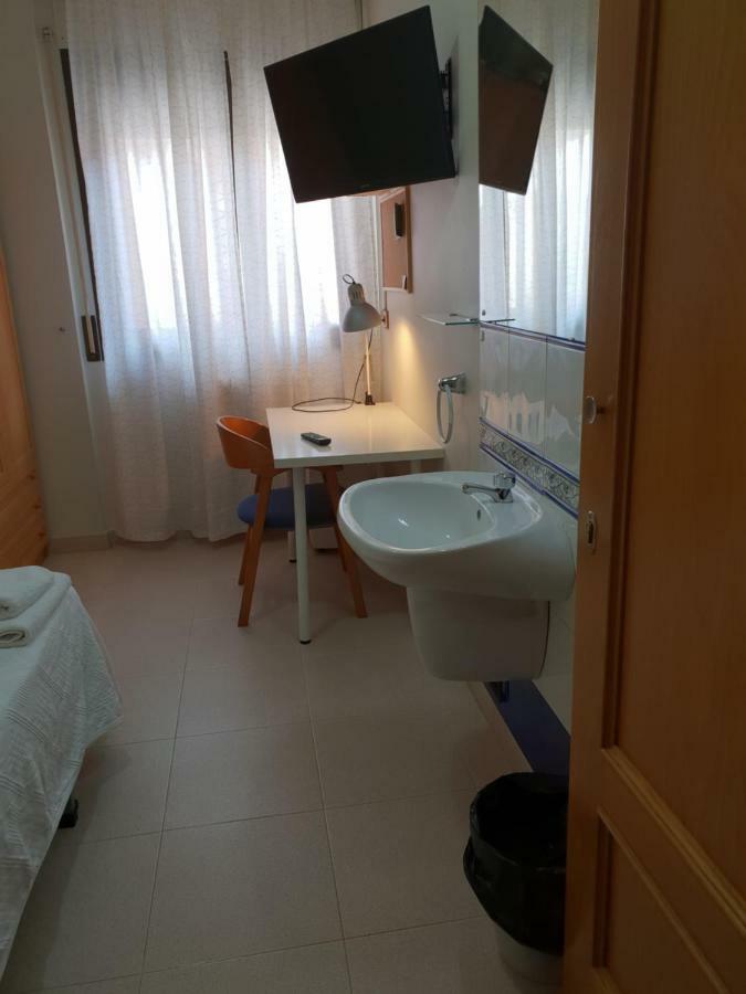 Residencial Oscense Hotel Huesca Luaran gambar